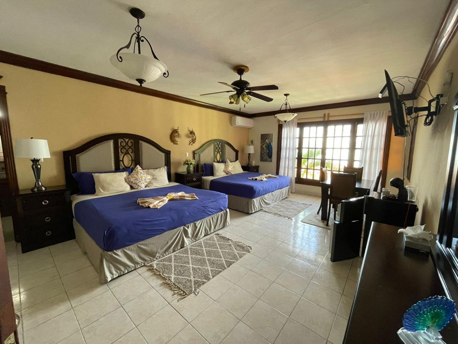 Hotel Boutique Villas Segovia Косумель Экстерьер фото