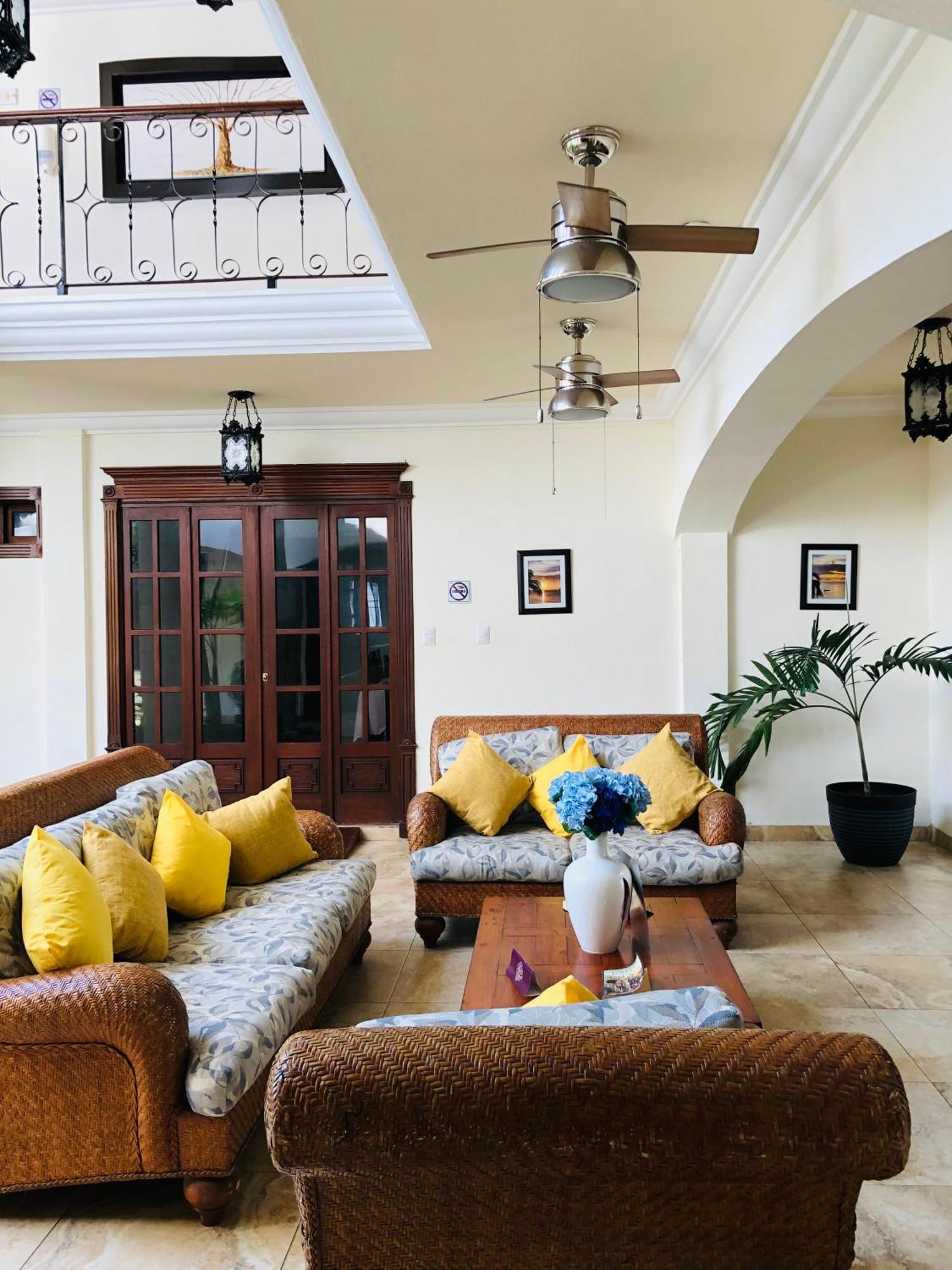 Hotel Boutique Villas Segovia Косумель Экстерьер фото