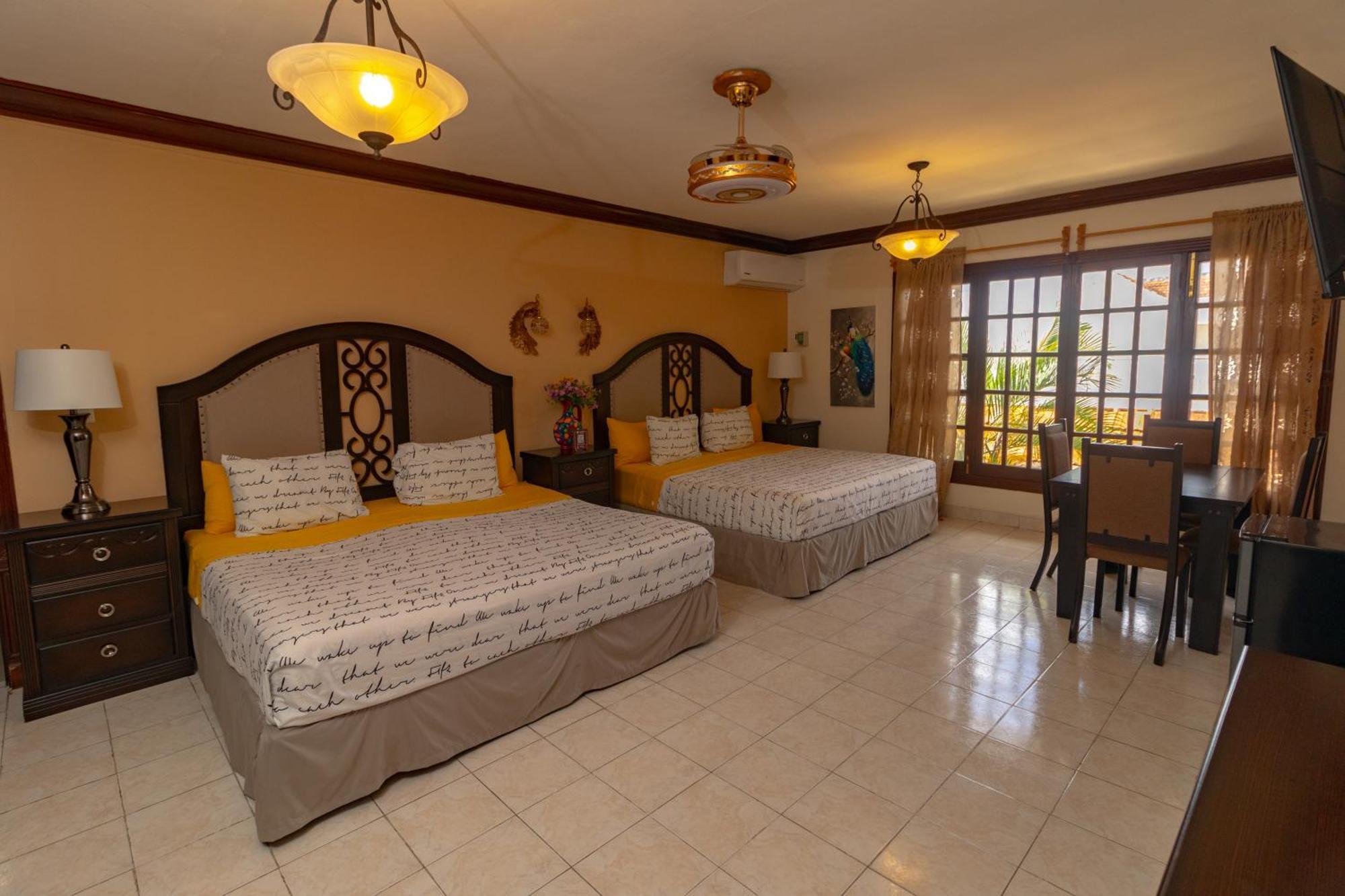 Hotel Boutique Villas Segovia Косумель Экстерьер фото
