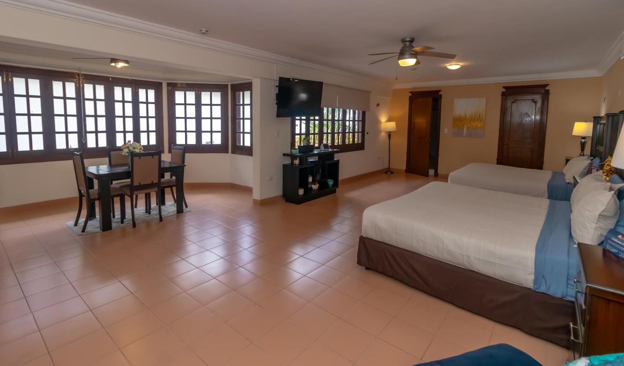 Hotel Boutique Villas Segovia Косумель Экстерьер фото